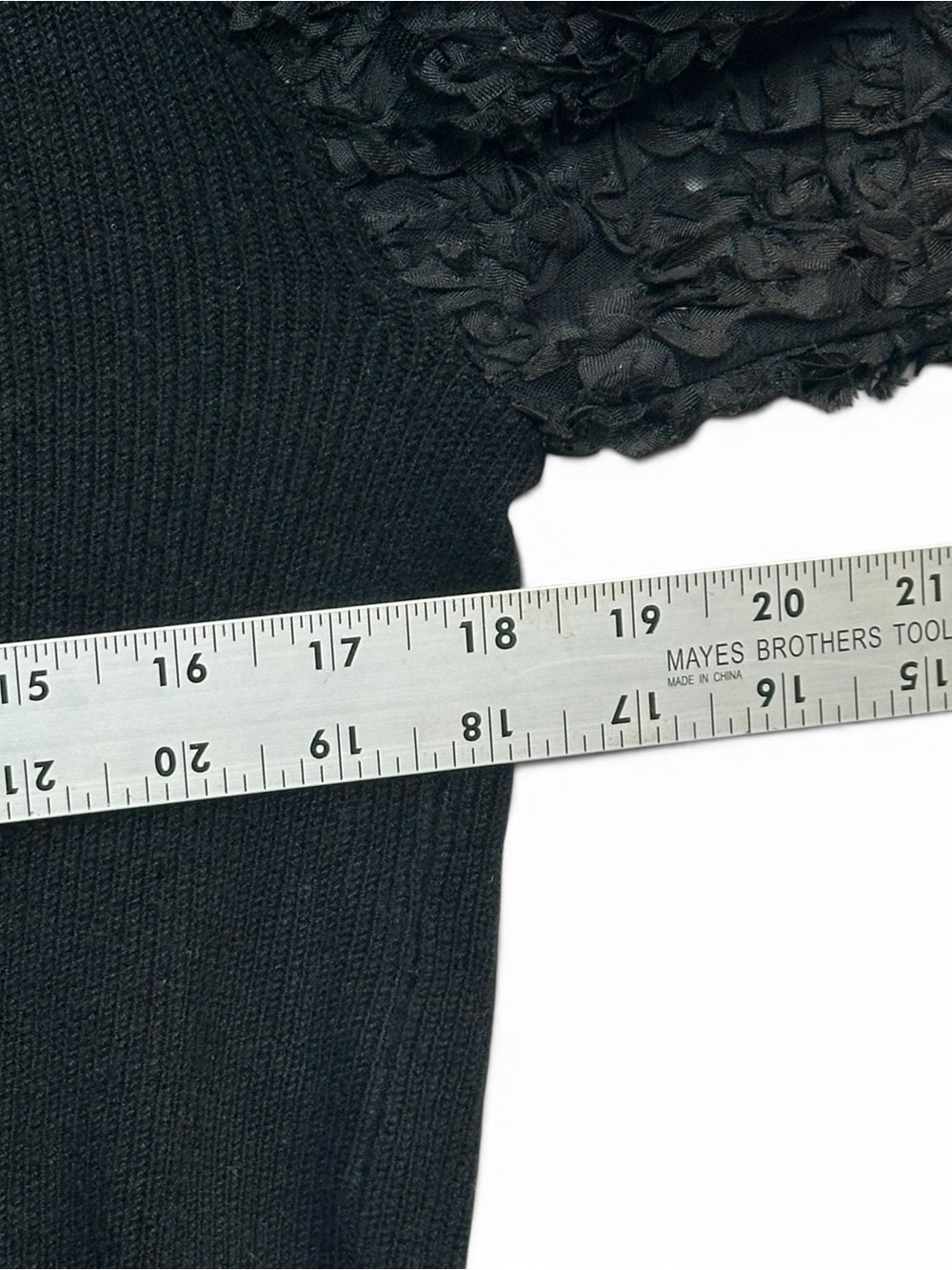 Anthropologie Black Textured Puff Sleeve Sweater Size Large Statement Sleeve - Picture 5 of 12